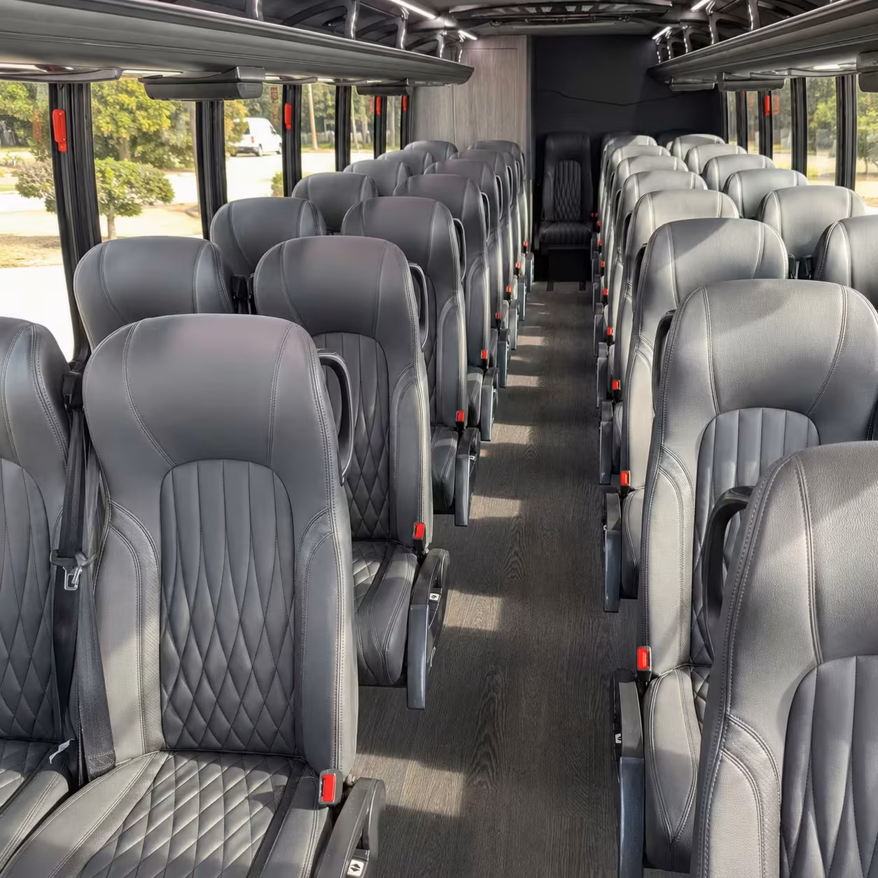 minibus rentals in mission for small concert and vip groups