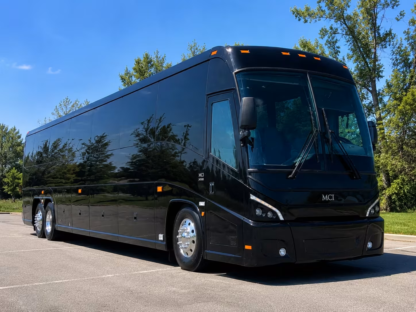 sports team fan charter bus rentals in mission