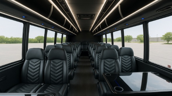mission 28 passenger minibus rental